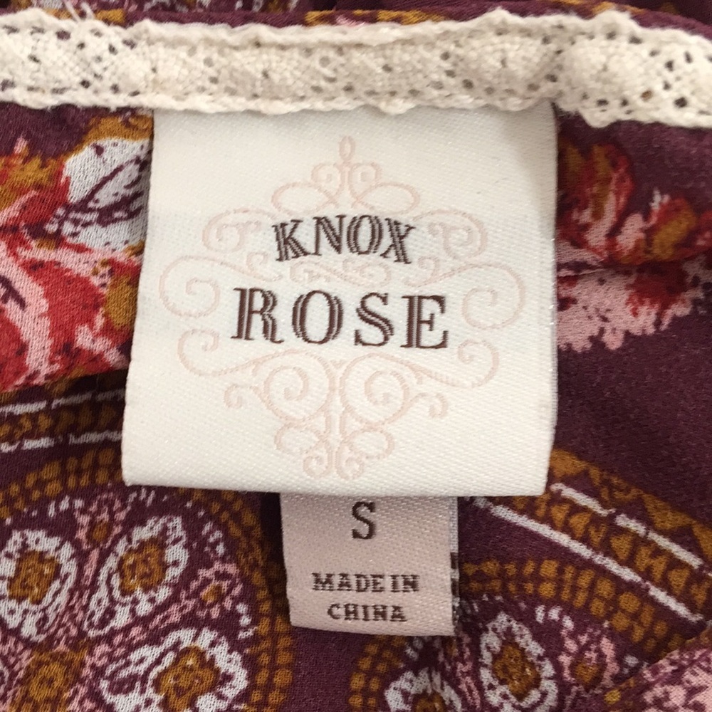 Knox Rose Boho Peasant Top with Tassels Small - Picture 7 of 9